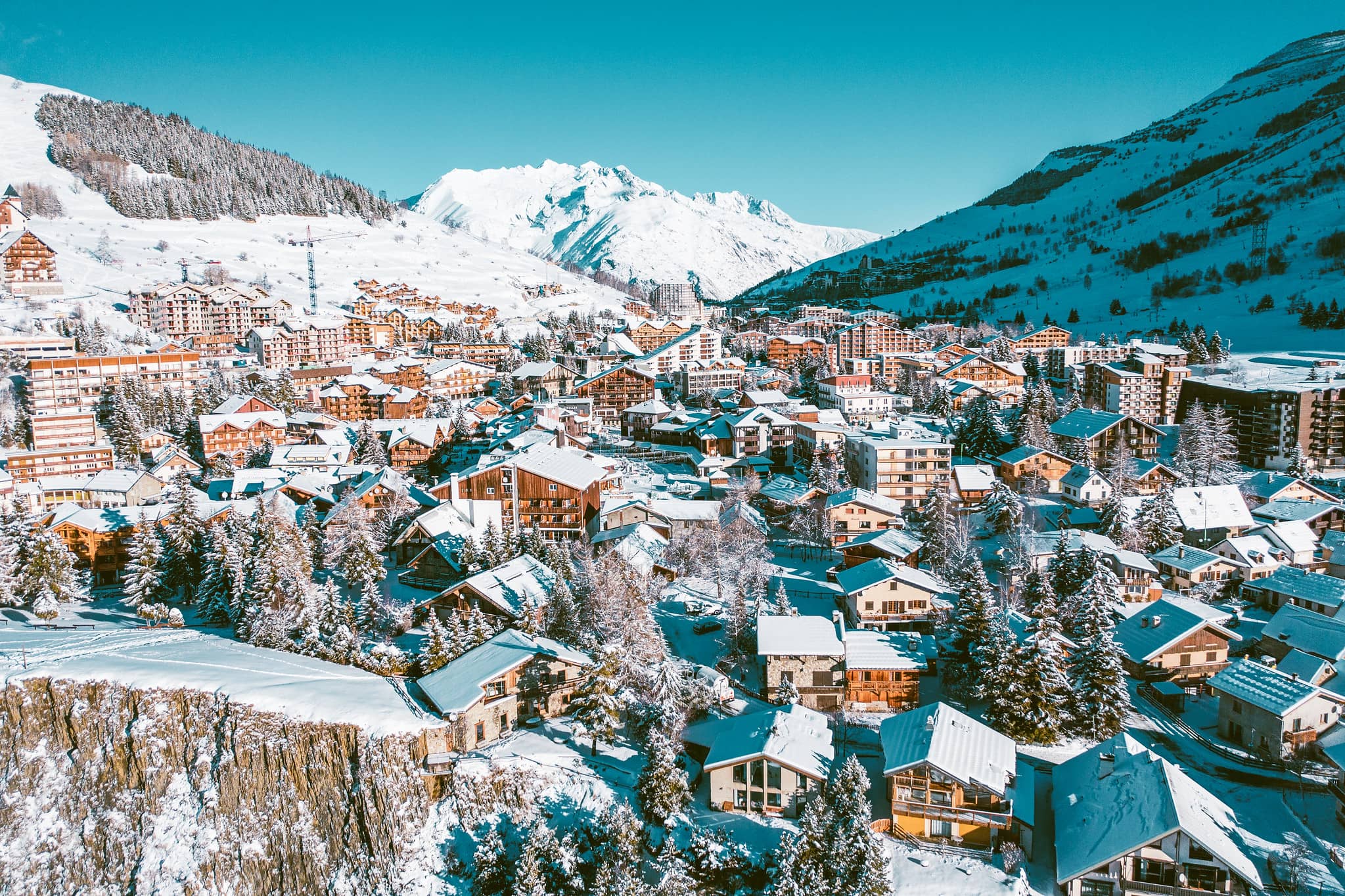 Les Deux Alpes a ski resort with a host of benefits