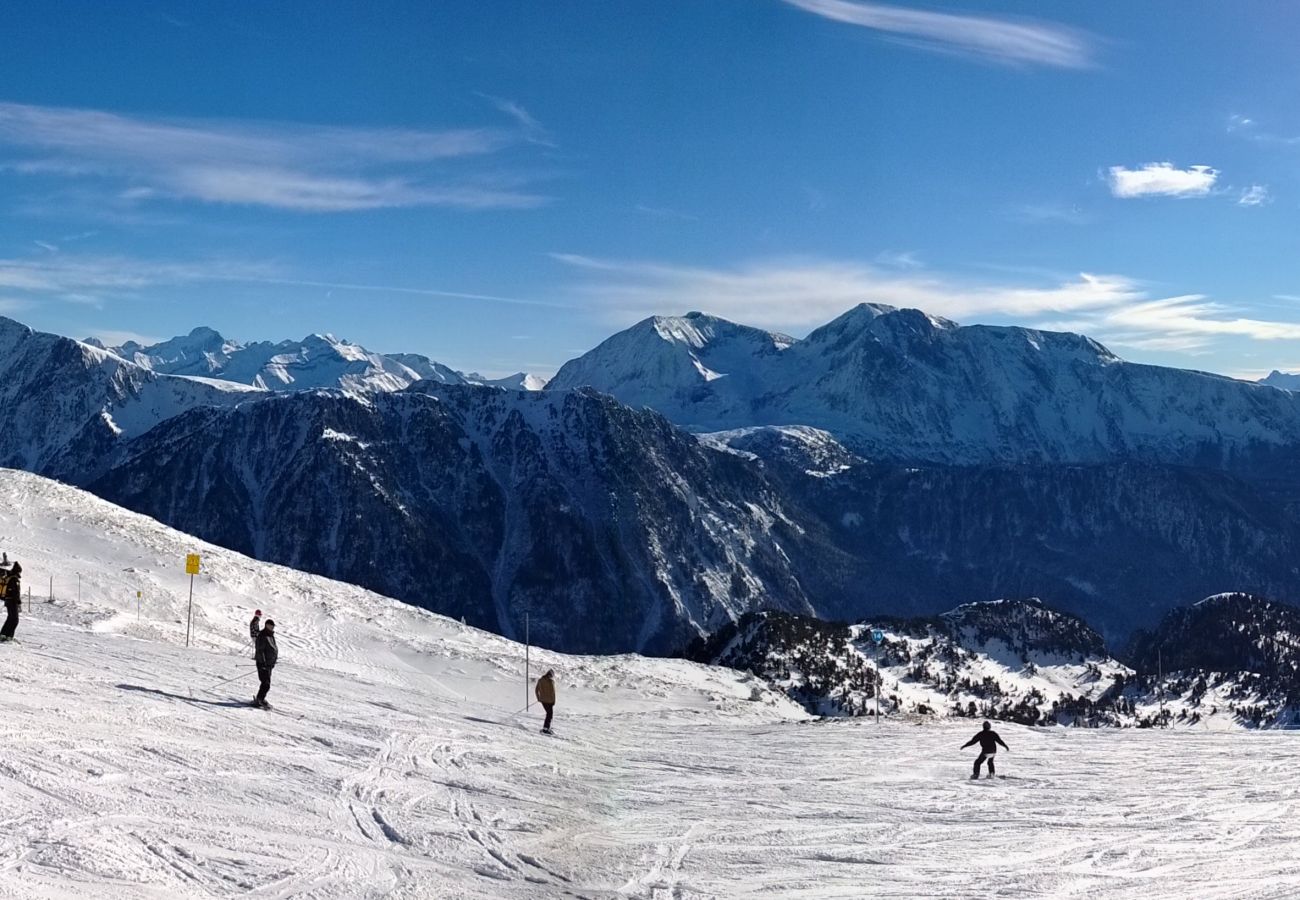 Ferienwohnung in Chamrousse - Chartreuse 1 038-FAMILLE & MONTAGNE appart. 6 pers