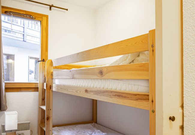 Studio in Orelle - Hameau 5 106b - SPA & PISCINE studio 4 pers. Studio in Orelle - Hameau 5 106b - SPA & PISCINE studio 4 pers.