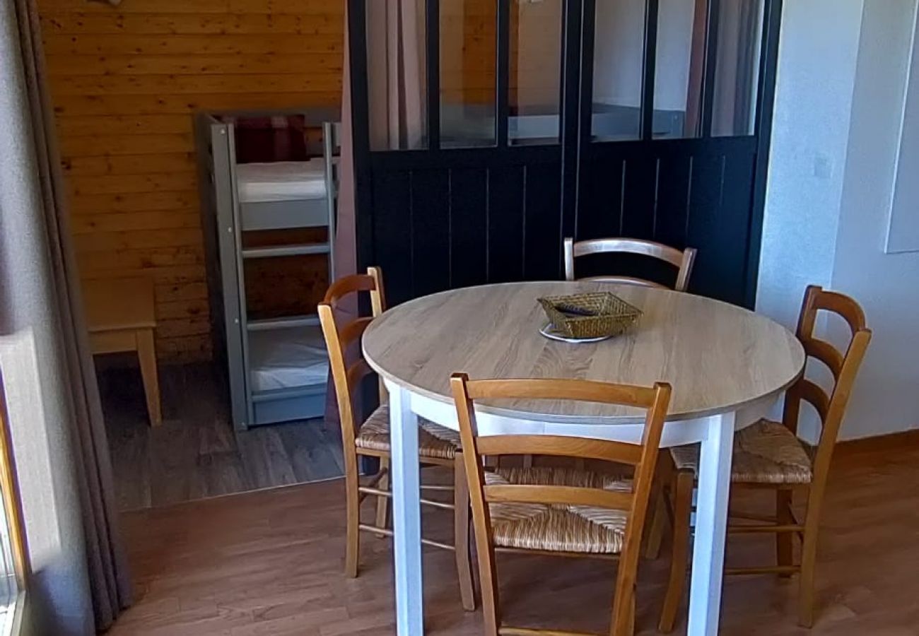 Studio in Orelle - Hameau 8 203 - SPA & PISCINE studio 4 pers.