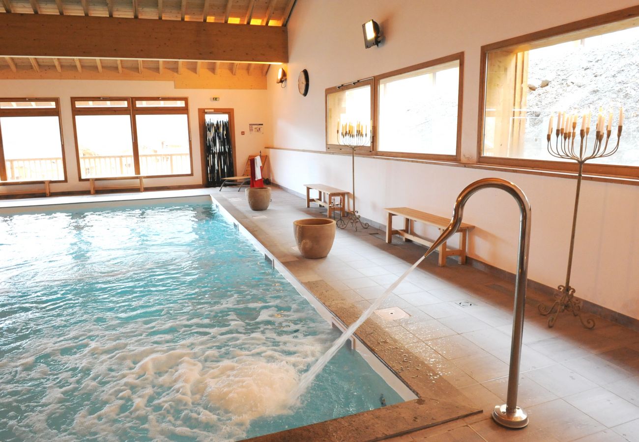 Studio in Orelle - Hameau 8 206 - SPA & PISCINE studio 4 pers.