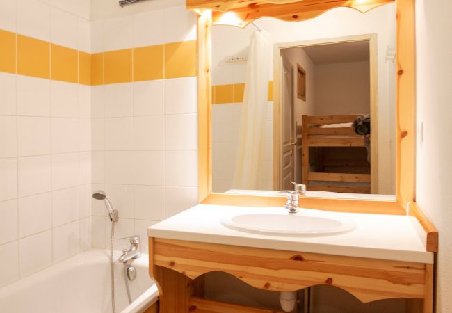 Ferienwohnung in Modane - Florence 2 301 - FAMILLE appart. 6 pers. Valfréjus Ferienwohnung in Modane - Florence 2 301 - FAMILLE appart. 6 pers. Valfréjus