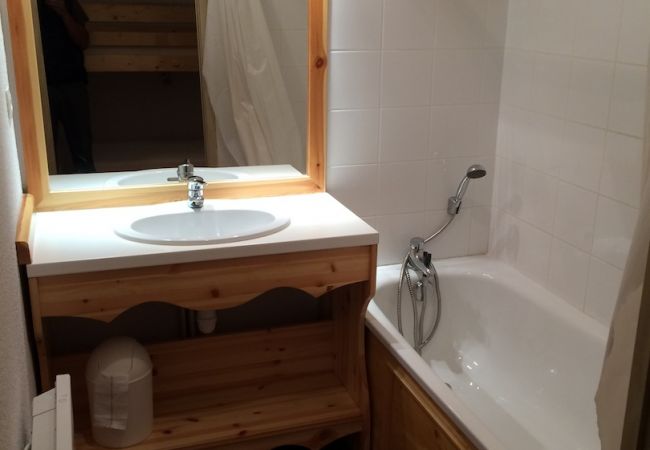 Ferienwohnung in Modane - Florence 2 403 - FAMILLE appart. 6 pers. Valfréjus Ferienwohnung in Modane - Florence 2 403 - FAMILLE appart. 6 pers. Valfréjus