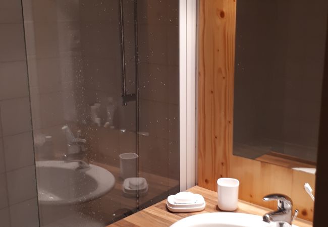 Ferienwohnung in Chamrousse - Vercors 1 035-FAMILLE & MONTAGNE appart. 6 pers Ferienwohnung in Chamrousse - Vercors 1 035-FAMILLE & MONTAGNE appart. 6 pers