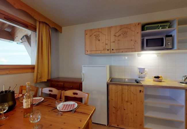 Ferienwohnung in Chamrousse - Vercors 2 040-FAMILLE & MONTAGNE appart. 6 pers Ferienwohnung in Chamrousse - Vercors 2 040-FAMILLE & MONTAGNE appart. 6 pers