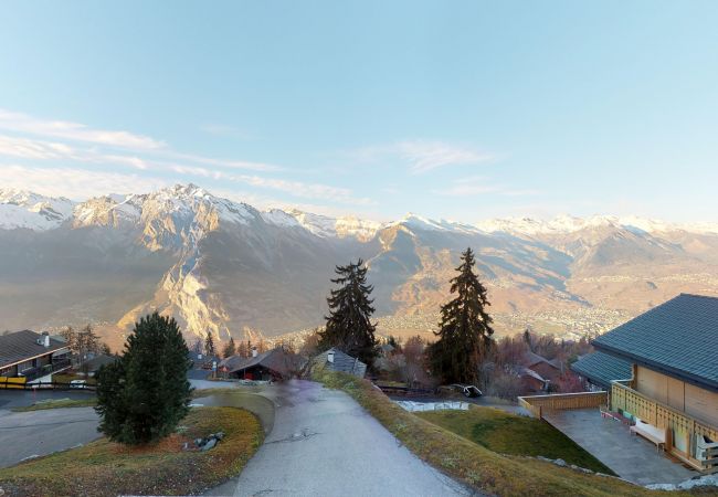 Chalet in Haute-Nendaz - Natasha - EXCEPTIONAL & LUXE chalet 12 pers Chalet in Haute-Nendaz - Natasha - EXCEPTIONAL & LUXE chalet 12 pers