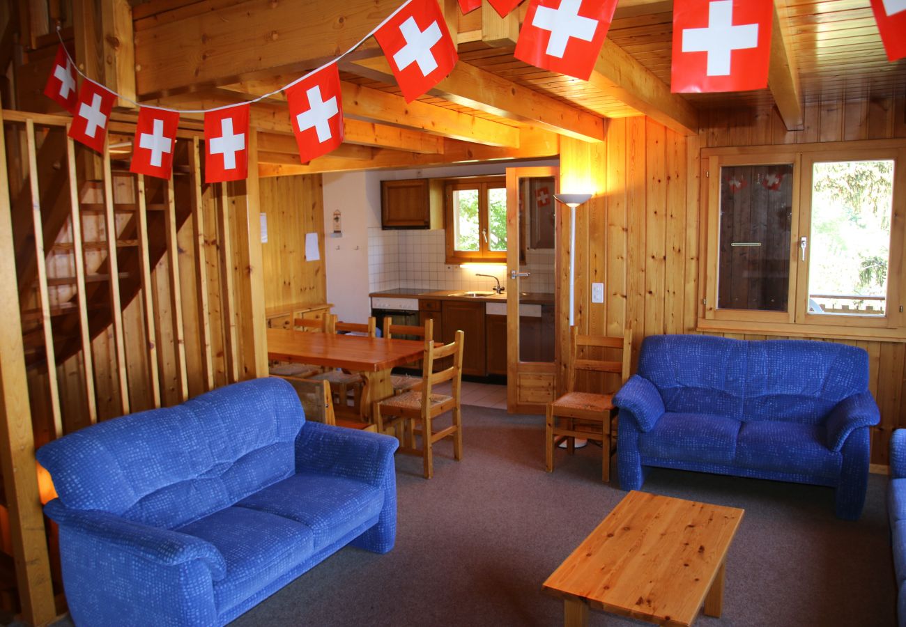 Wohnzimmer Chalet Fontannets 001 in Salins, Schweiz