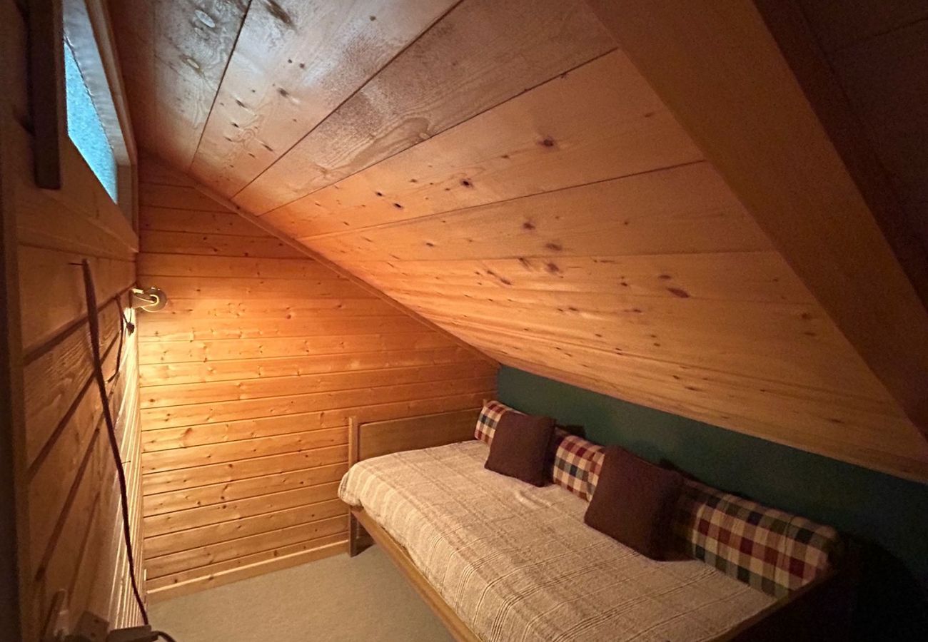 Chalet in Veysonnaz - Cache-Cache MOUNTAIN & QUIET chalet 10 pers