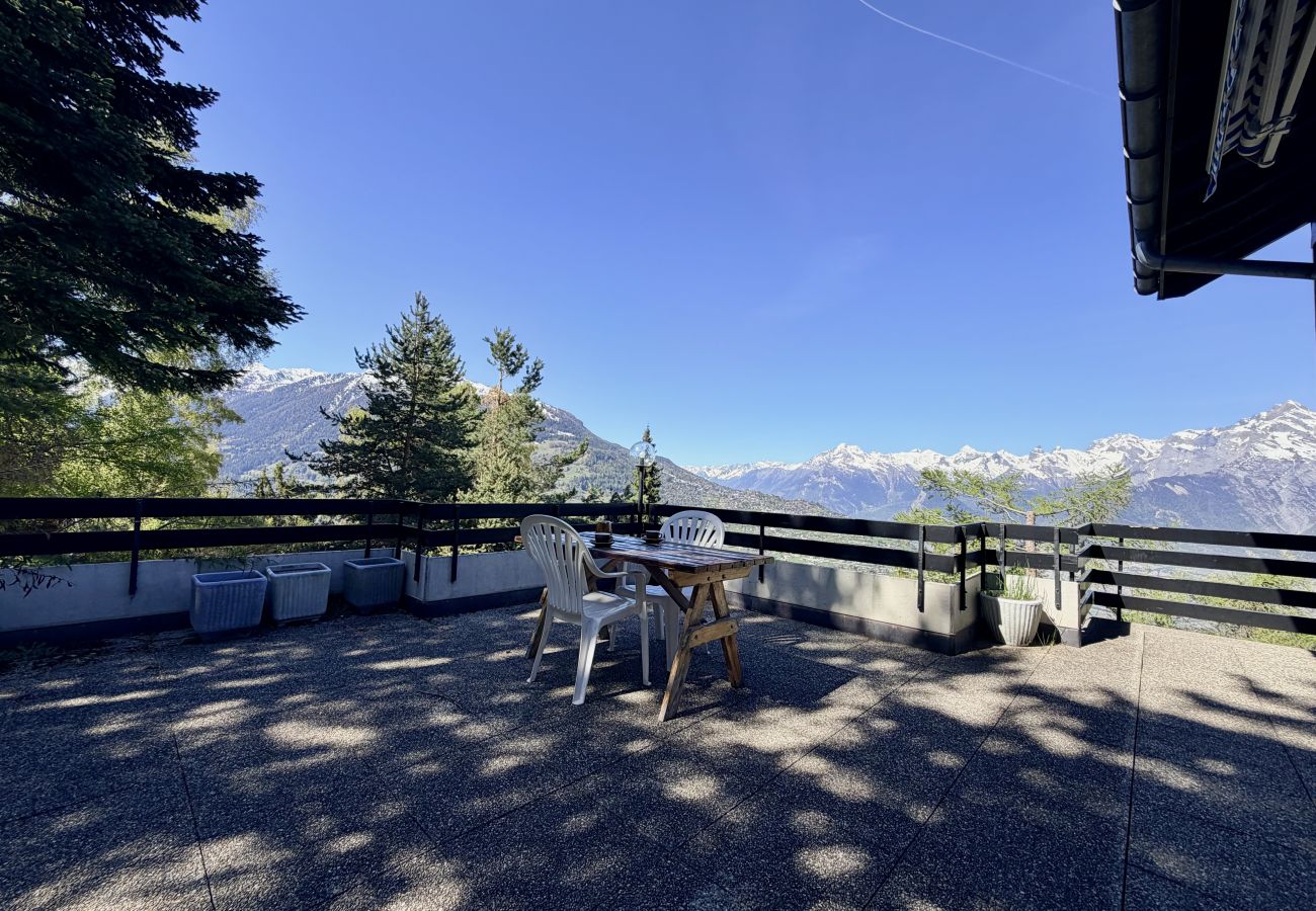 Chalet in Veysonnaz - Cache-Cache MOUNTAIN & QUIET chalet 10 pers