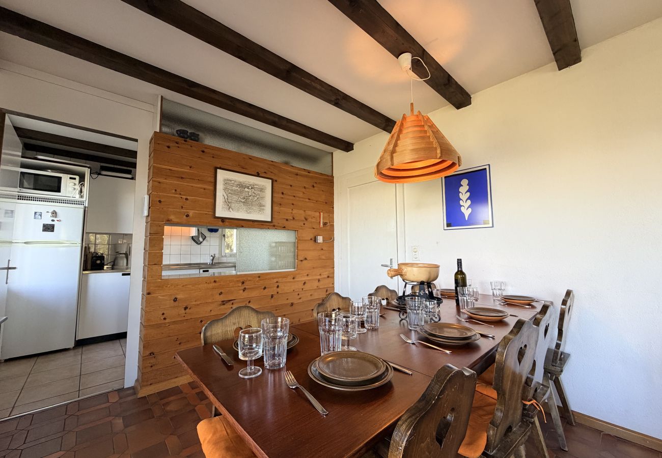 Chalet in Veysonnaz - Cache-Cache MOUNTAIN & QUIET chalet 10 pers
