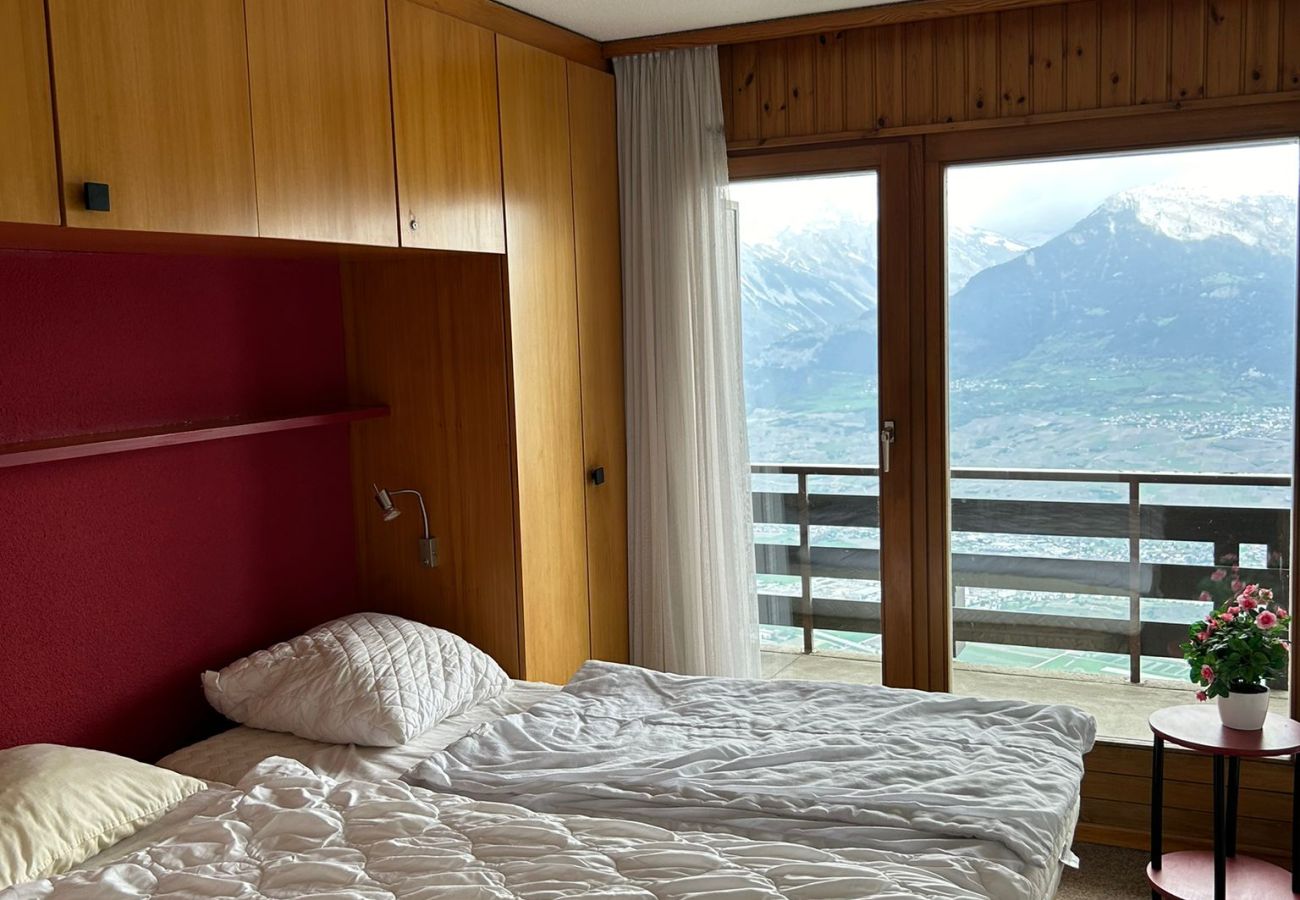 Schlafzimmer Apartment Fontanettaz V 015, in Veysonnaz in der Schweiz