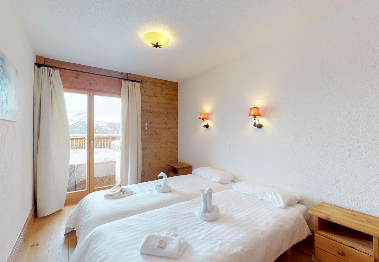 Schlafzimmer, Hauts de Veysonnaz HV1 002 in Veysonnaz in der Schweiz