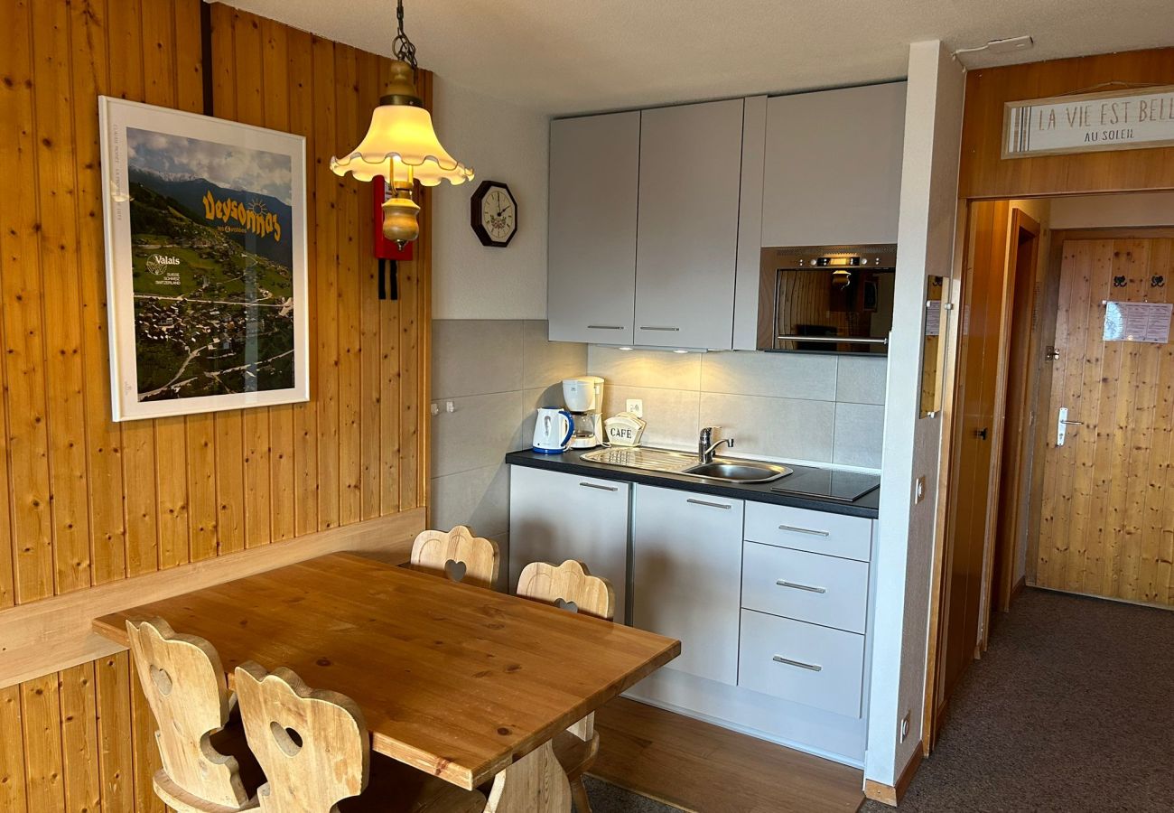 Küche Apartment Hortensia H 021, in Veysonnaz in der Schweiz