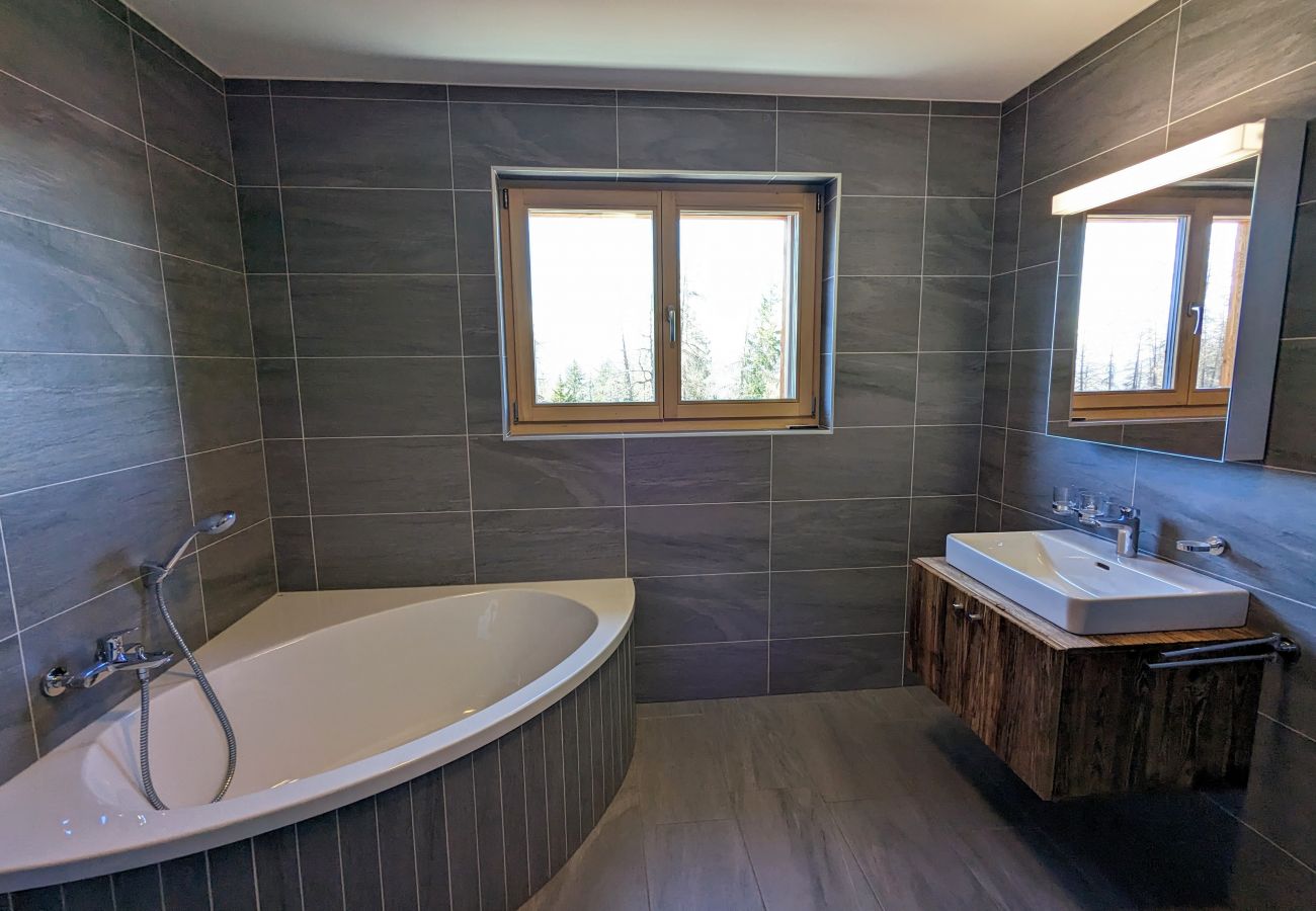 Ferienwohnung in Veysonnaz - Ski-in Ski-out - Les Mayens MA 022 -  LUXURY apart