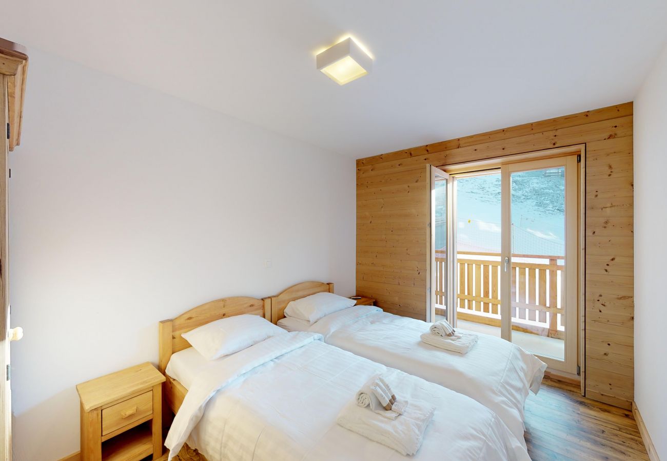 Schlafzimmer Apartment Les Mayens MB 012, in Veysonnaz in der Schweiz