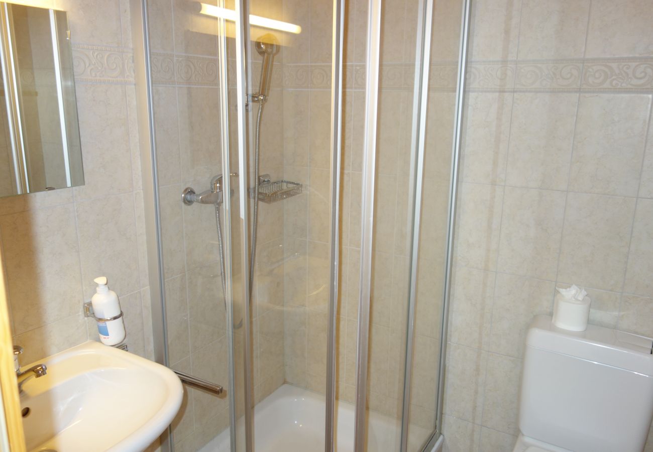 Badezimmer Balcons du Soleil Y2 220 in Veysonnaz in der Schweiz