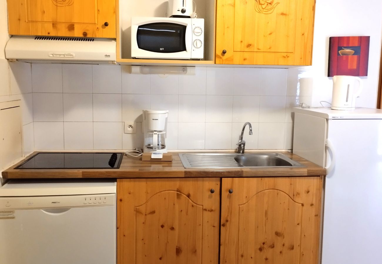 Ferienwohnung in Orelle - Hameau 1 301 - SPA & PISCINE appartement 8 pers