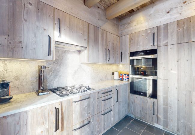 Chalet in Vex - Ecureuil noir COSY & QUIET chalet 10 personnes Chalet in Vex - Ecureuil noir COSY & QUIET chalet 10 personnes