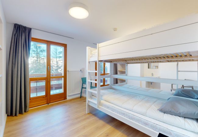 Chalet in Les Agettes - Chalet de l'Ours AUTHENTIC & NATURE 66 pers, Chalet in Les Agettes - Chalet de l'Ours AUTHENTIC & NATURE 66 pers,