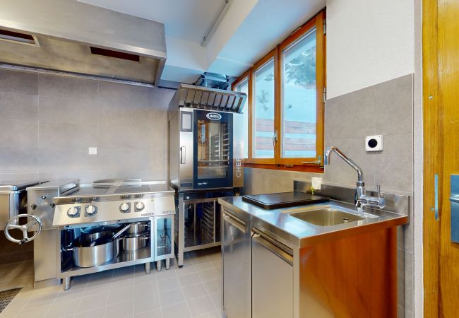 Chalet in Les Agettes - Chalet de l'Ours AUTHENTIC & NATURE 66 pers, Chalet in Les Agettes - Chalet de l'Ours AUTHENTIC & NATURE 66 pers,