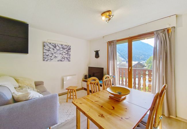 Ferienwohnung in Châtel - Amarillys AM9 TELECABINE & MOUNTAIN 4 pers Ferienwohnung in Châtel - Amarillys AM9 TELECABINE & MOUNTAIN 4 pers