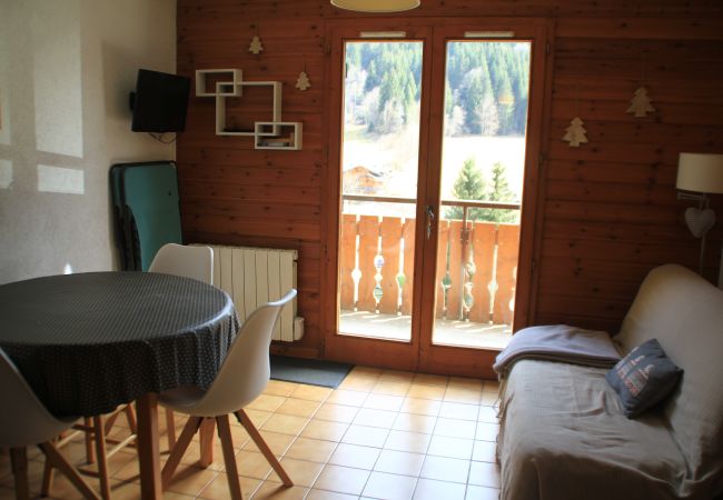 Ferienwohnung in Châtel - VOINETTES VNB8 TELECABINE & MOUNTAIN 4 Pers. Ferienwohnung in Châtel - VOINETTES VNB8 TELECABINE & MOUNTAIN 4 Pers.