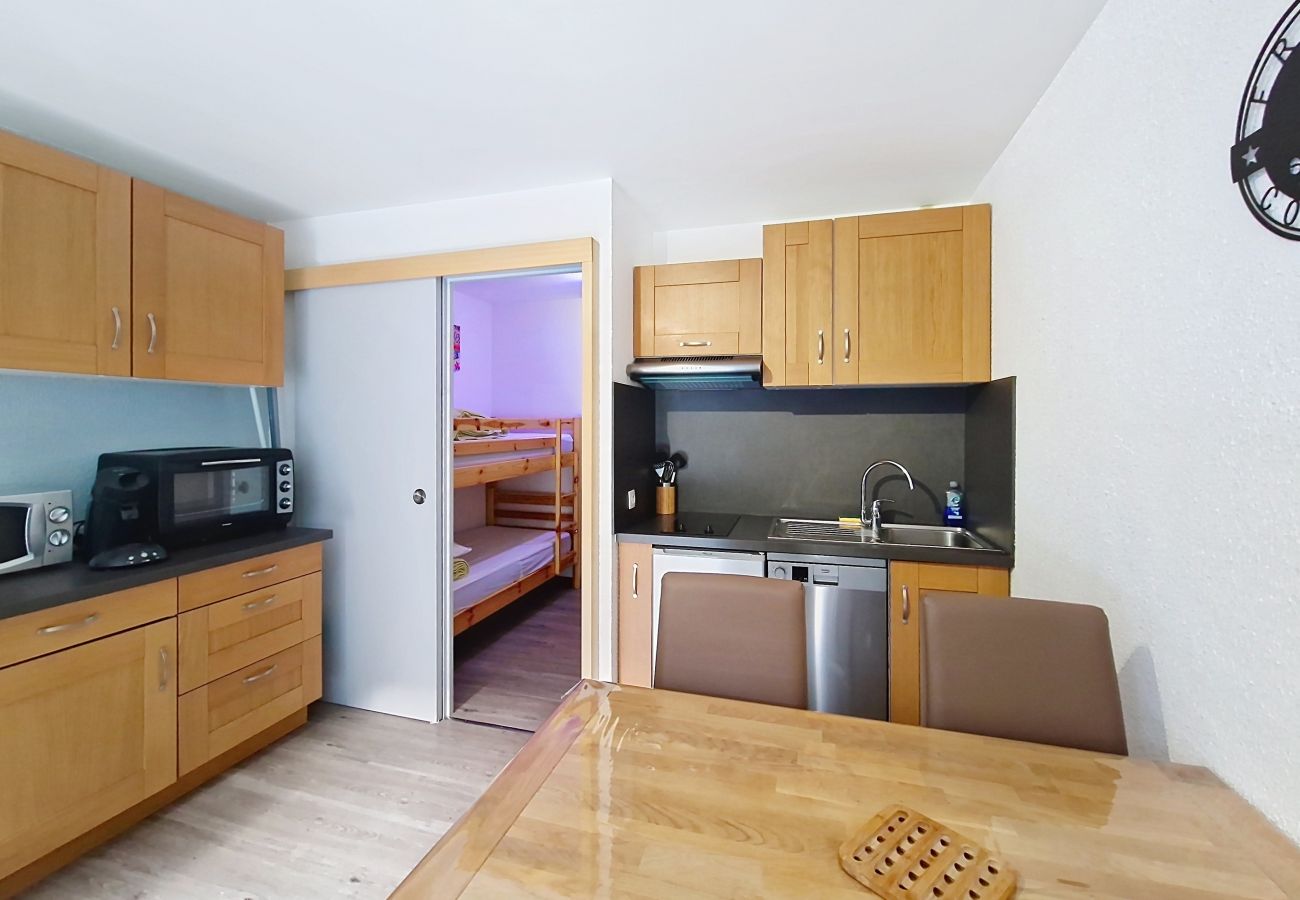 Studio in Châtel - Portes Du Soleil PSB204 SKI & MOUNTAIN 4 pe