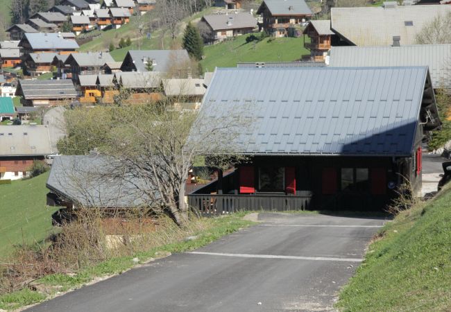 Chalet in Châtel - CHALET AVORAZ AVR NATURE  & VIEW 12 Pers. Chalet in Châtel - CHALET AVORAZ AVR NATURE  & VIEW 12 Pers.