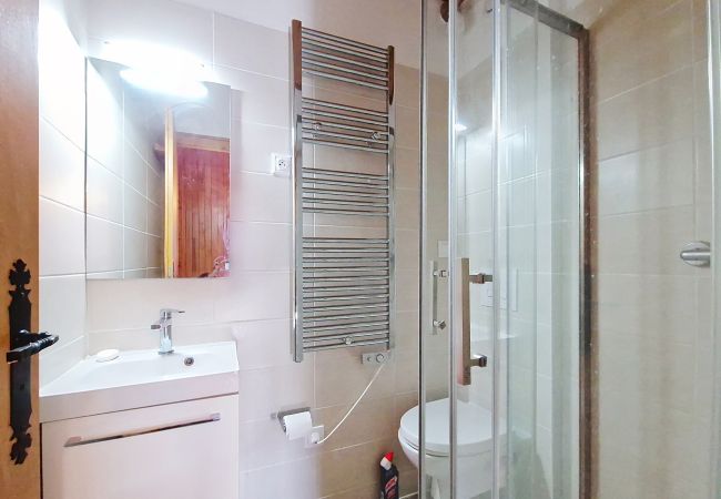 Chalet in Châtel - CHALET AVORAZ AVR NATURE  & VIEW 12 Pers. Chalet in Châtel - CHALET AVORAZ AVR NATURE  & VIEW 12 Pers.