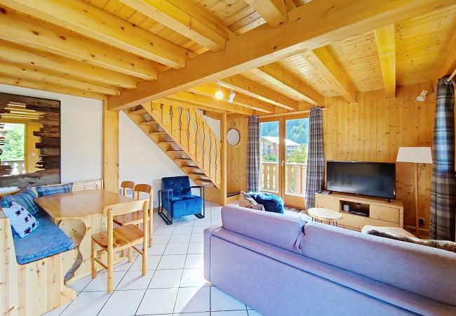 Chalet in Châtel - Chalet Ecureuil ECR CHARMING & NATURE 5 Pers. Chalet in Châtel - Chalet Ecureuil ECR CHARMING & NATURE 5 Pers.