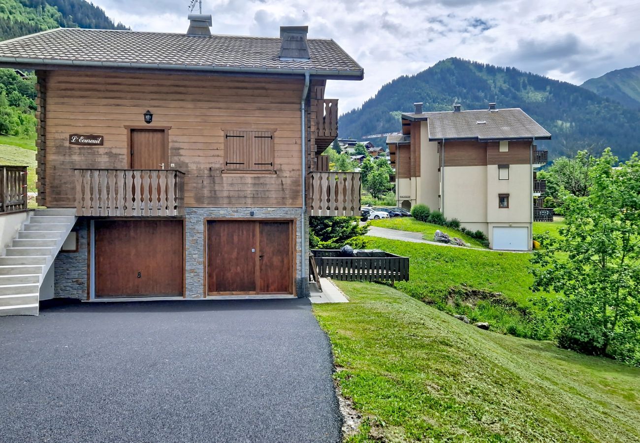 Chalet in Châtel - Chalet Ecureuil ECR CHARMING & NATURE 5 Pers.