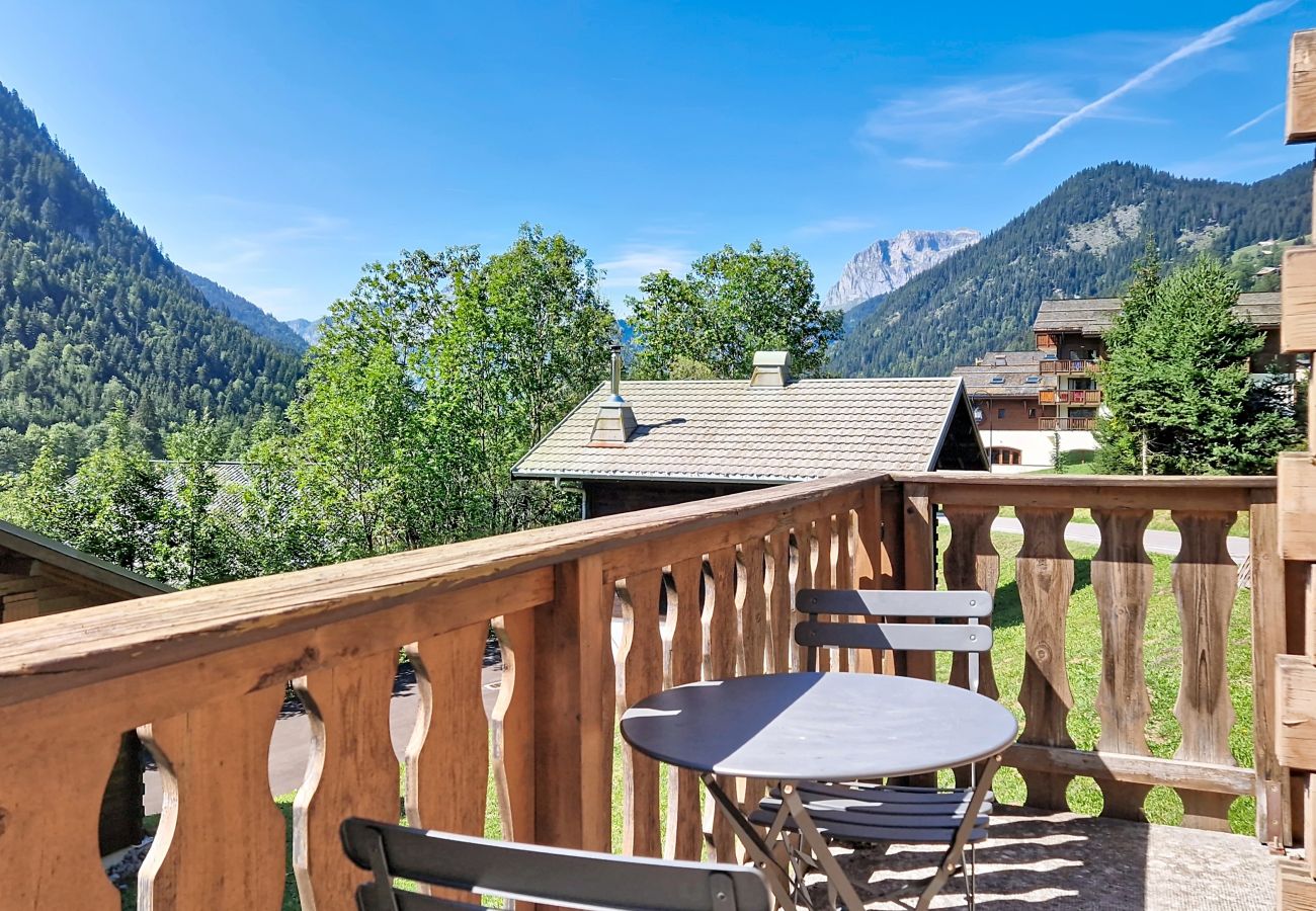 Chalet in Châtel - Chalet Ecureuil ECR CHARMING & NATURE 5 Pers.