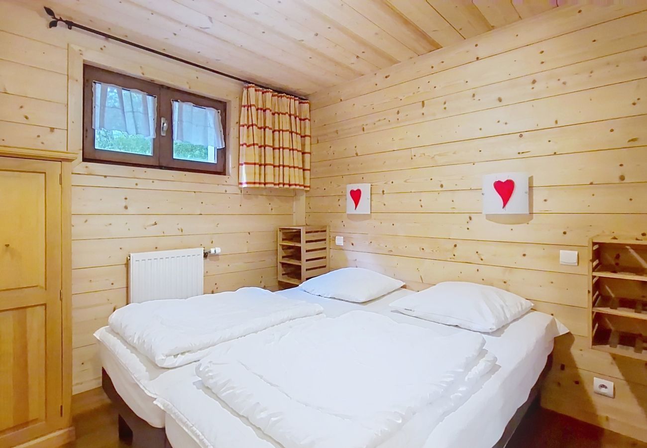 Chalet in Châtel - Chalet le Cairn CRN CENTER & TELECABINE 10 Pers.