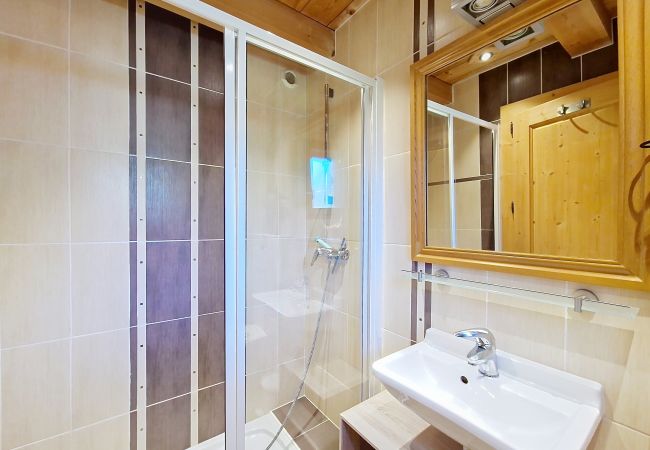 Chalet in Châtel - Chalet Marie CMR COSY & SKI LIFT 10 Pers. Chalet in Châtel - Chalet Marie CMR COSY & SKI LIFT 10 Pers.