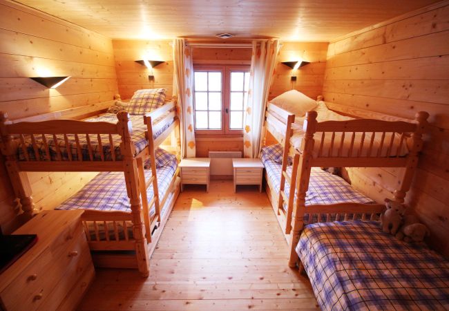 Chalet in Châtel - Chalet Saint Eloy CSE COSY & NATURE 14 Pers. Chalet in Châtel - Chalet Saint Eloy CSE COSY & NATURE 14 Pers.