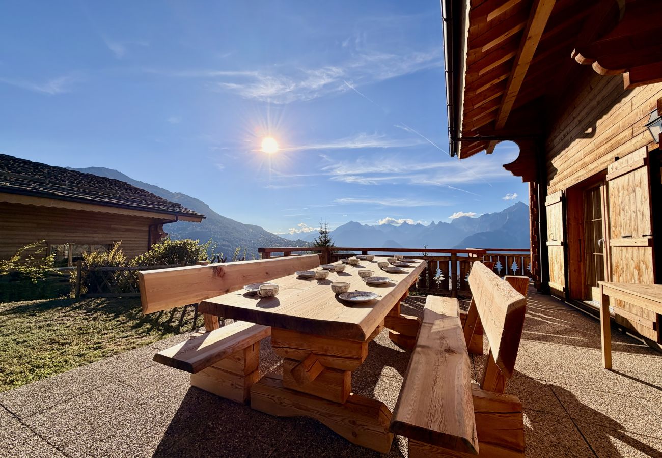 Terrasse Chalet Chèvre d'Or in Veysonnaz, Schweiz