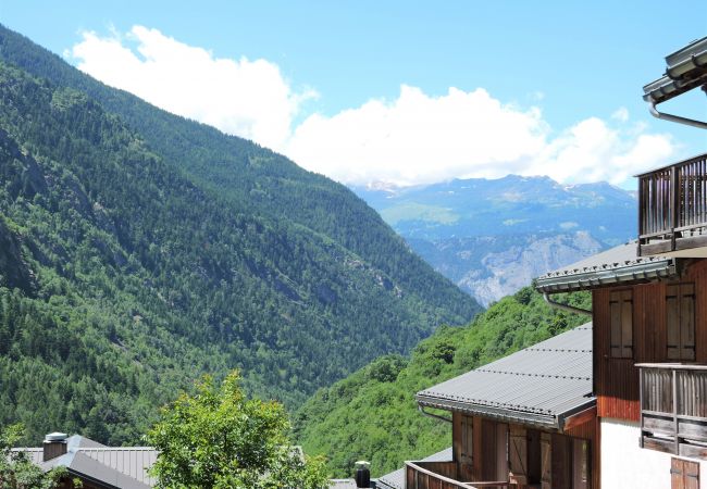 Studio in Orelle - Hameau 6 002 - SPA & PISCINE studio 4 pers. Studio in Orelle - Hameau 6 002 - SPA & PISCINE studio 4 pers.