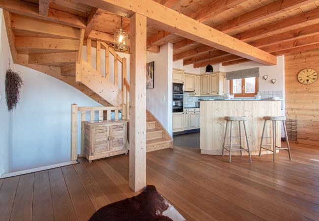 Chalet in Veysonnaz - Hirondelle JACUZZI & LUXURY chalet 12 pers Chalet in Veysonnaz - Hirondelle JACUZZI & LUXURY chalet 12 pers