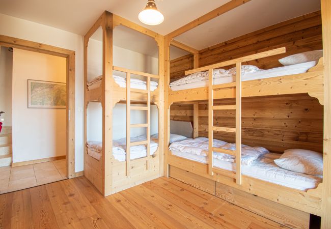 Chalet in Veysonnaz - Hirondelle JACUZZI & LUXURY chalet 12 pers Chalet in Veysonnaz - Hirondelle JACUZZI & LUXURY chalet 12 pers