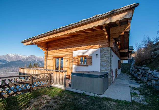 Chalet in Veysonnaz - Hirondelle JACUZZI & LUXURY chalet 12 pers Chalet in Veysonnaz - Hirondelle JACUZZI & LUXURY chalet 12 pers