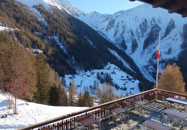 Appartement in Haute-Nendaz - Des Alpes (001) - ON THE SLOPES apartment 6 pers Appartement in Haute-Nendaz - Des Alpes (001) - ON THE SLOPES apartment 6 pers