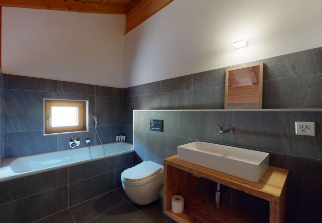 Appartement in Haute-Nendaz - Des Alpes (003) - ON THE SLOPES apartment 10 pers Appartement in Haute-Nendaz - Des Alpes (003) - ON THE SLOPES apartment 10 pers