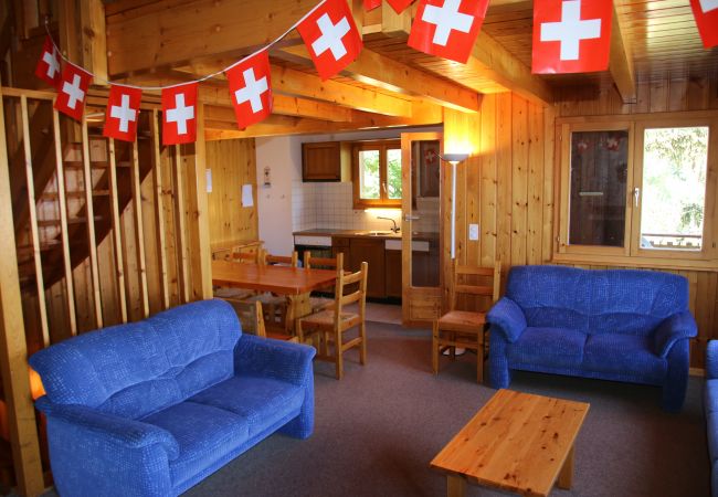 Woonkamer Chalet Fontannets 001 in Salins, Zwitserland