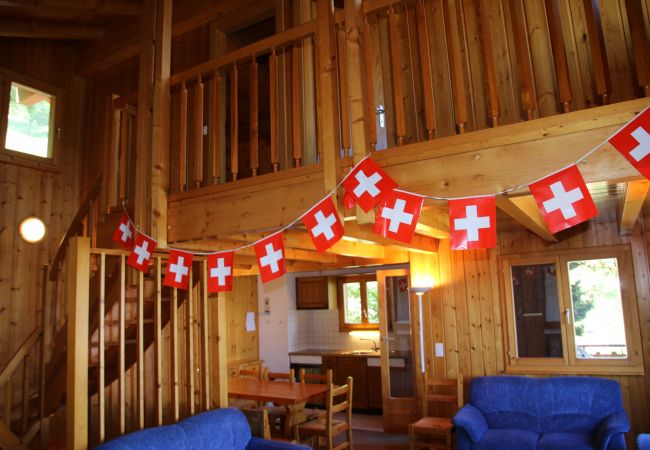 Chalet in Salins - Fontannets 001 COSY & MOUNTAIN chalet 10 pers Chalet in Salins - Fontannets 001 COSY & MOUNTAIN chalet 10 pers