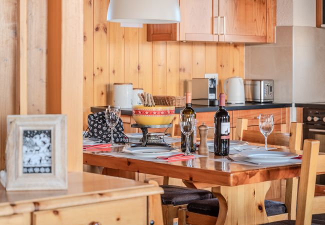 Chalet in Salins - Fontannets 008 QUIET & SUPERIOR chalet 10 pers Chalet in Salins - Fontannets 008 QUIET & SUPERIOR chalet 10 pers