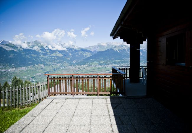 Chalet in Salins - Fontannets 009 QUIET & SUPERIOR chalet 8 pers Chalet in Salins - Fontannets 009 QUIET & SUPERIOR chalet 8 pers