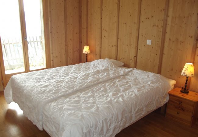 Chalet in Veysonnaz - Tschoueilles 013 MOUNTAIN & VIEW - chalet 12 pers Chalet in Veysonnaz - Tschoueilles 013 MOUNTAIN & VIEW - chalet 12 pers