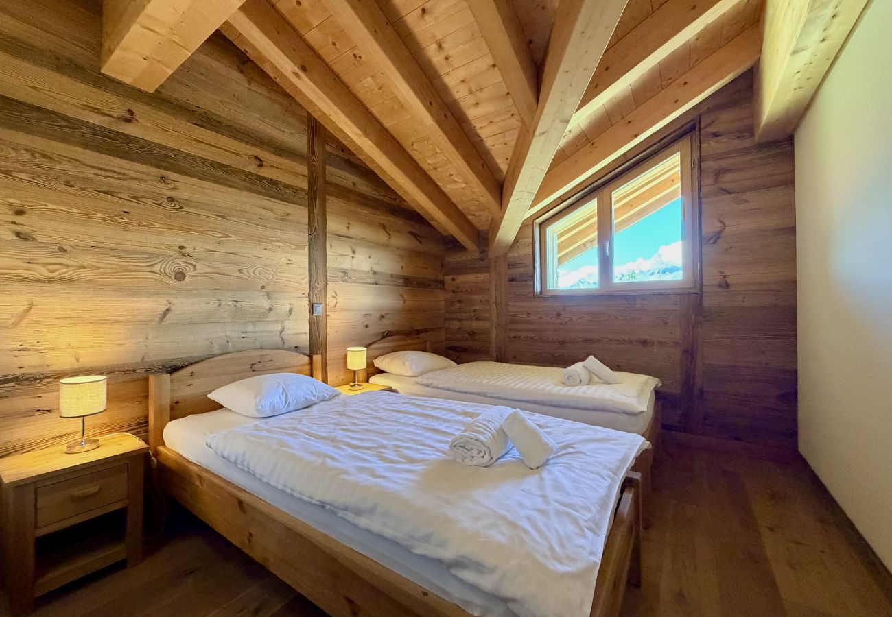 Slaapkamer Appartement Les Mayens MA 022 in Veysonnaz, Zwitserland