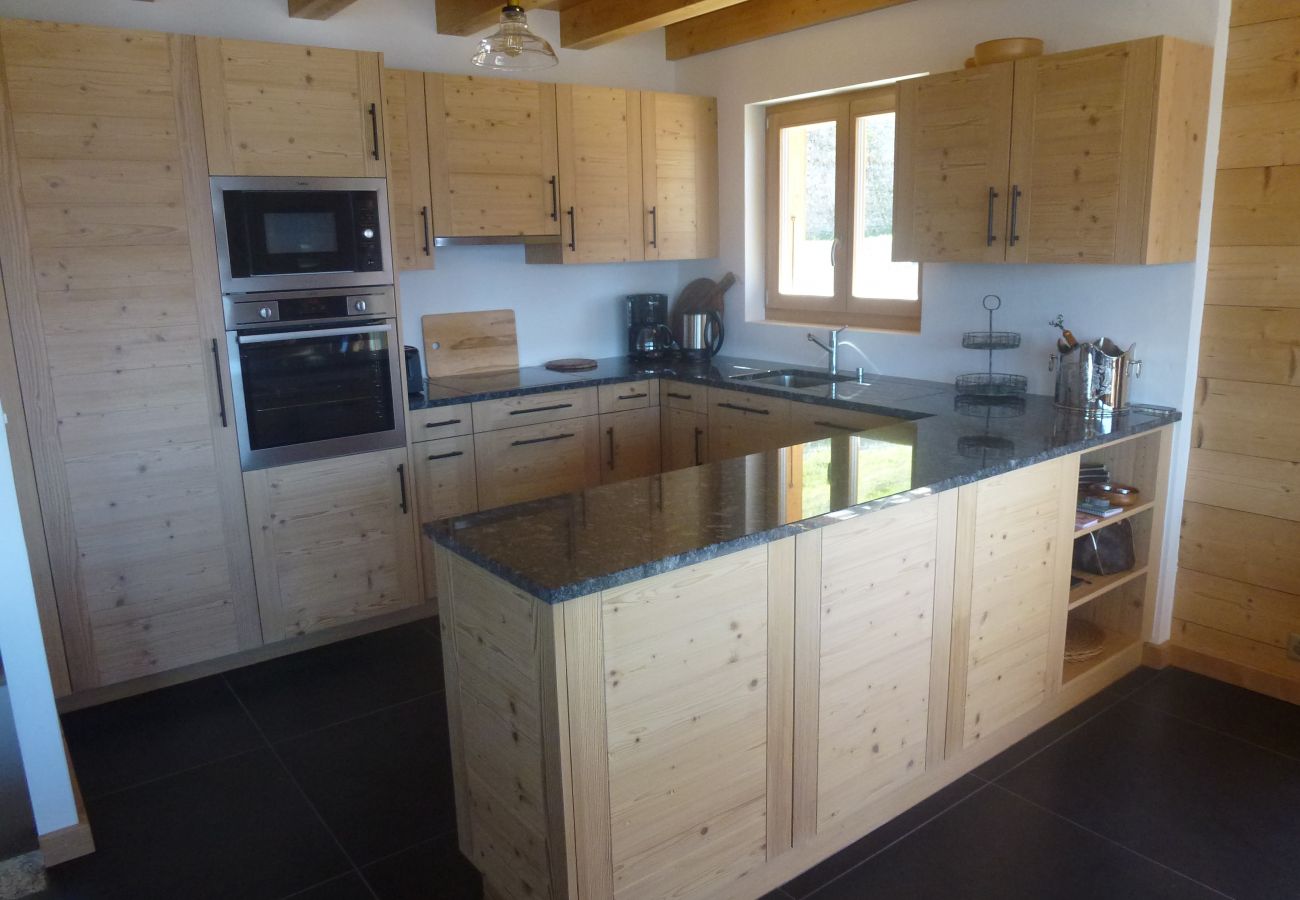 Keuken Chalet Adele in Veysonnaz in Zwitserland