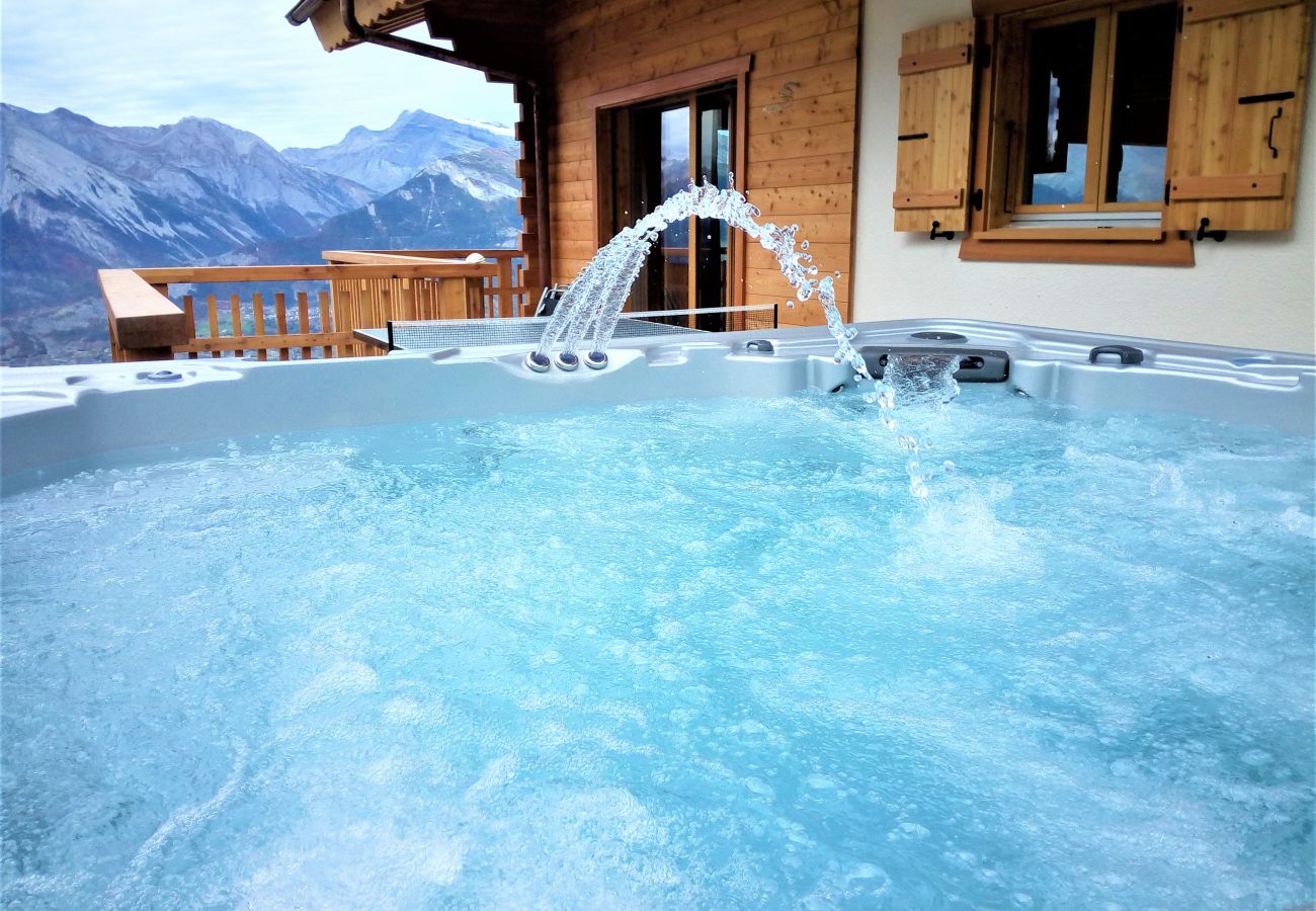 Jacuzzi Chalet Adele in Veysonnaz in Zwitserland